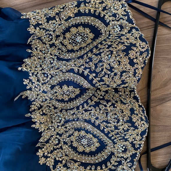 Prom dress - Picture 4 of 4